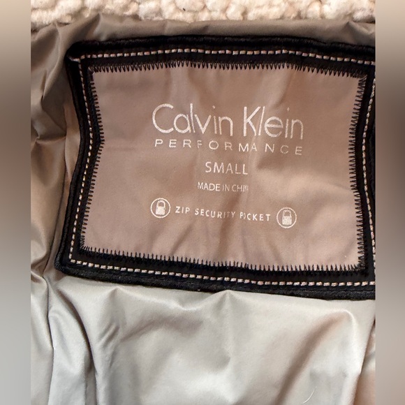 Calvin Klein Performance Sherpa  vest size small - Picture 4 of 12